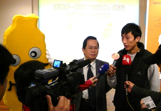 臺灣第一記者會朱木炎先生接受訪問