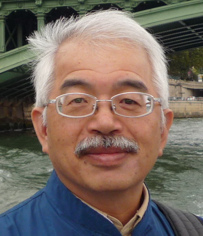 講師