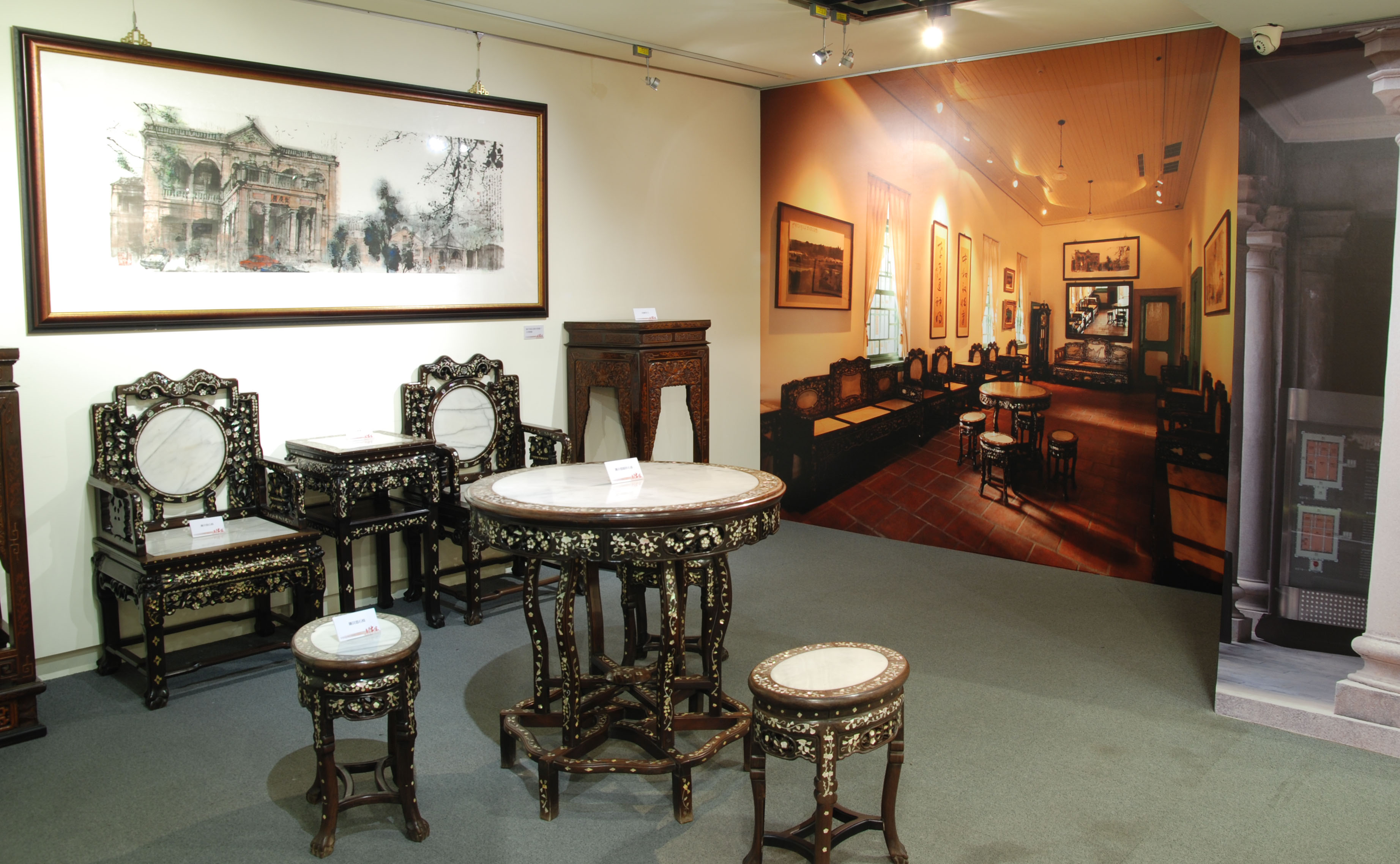 目前在國史館臺灣文獻館展出之高雄陳家特展室一景