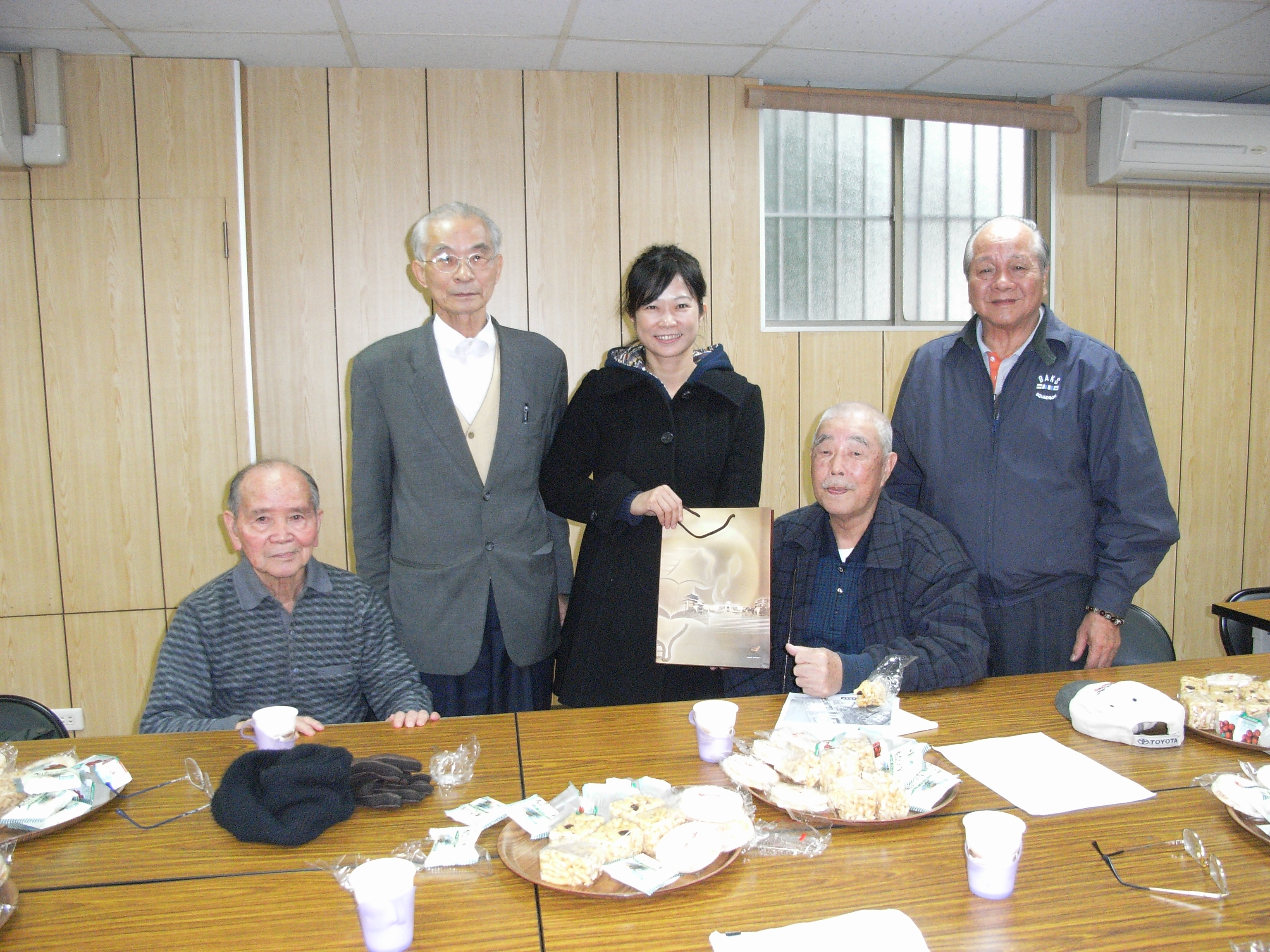 歐副館長踏勘臺北市關渡地區日軍震洋特攻隊遺跡