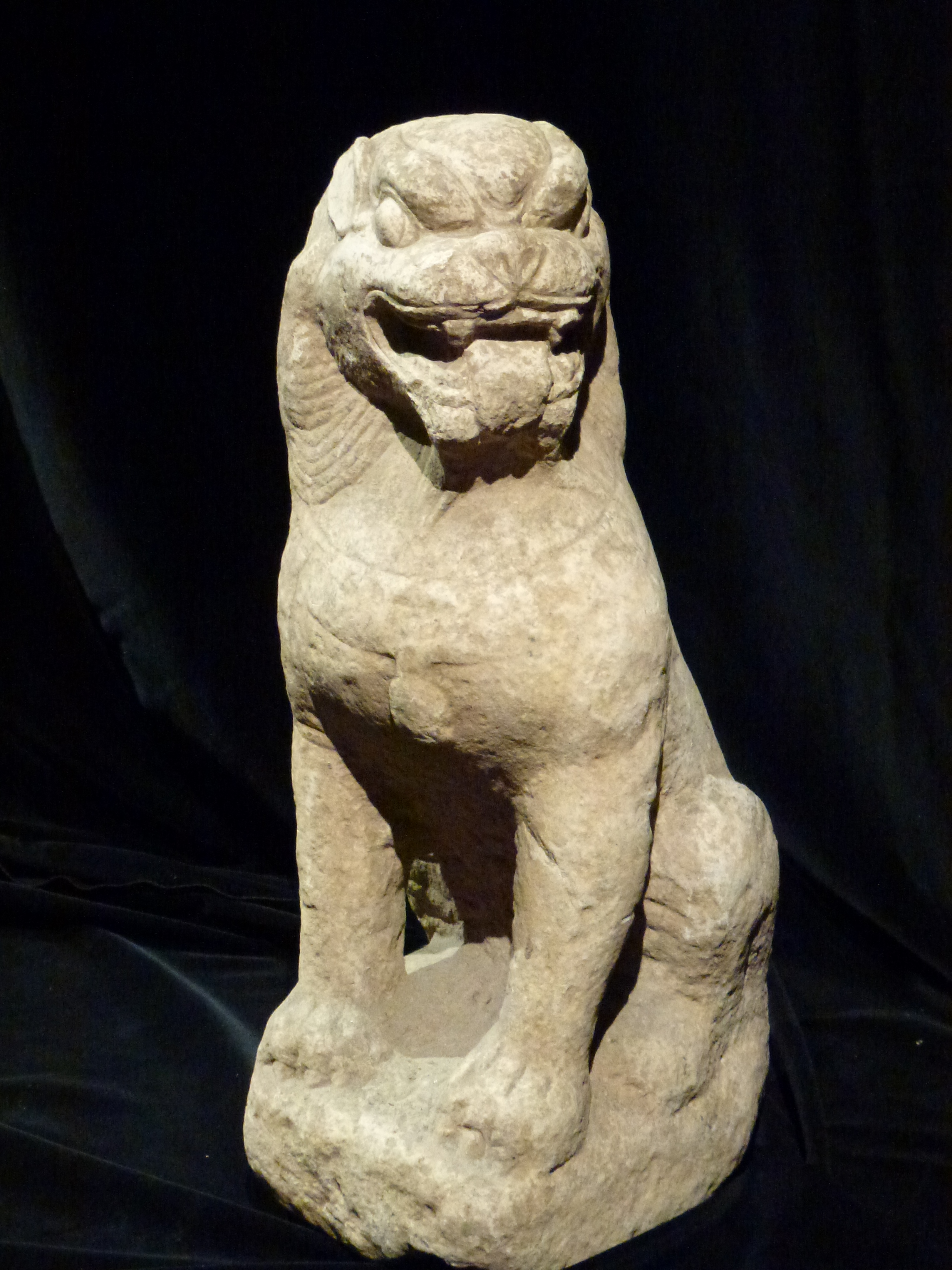 獅子吼－石獅文物特展，品名五代石獅