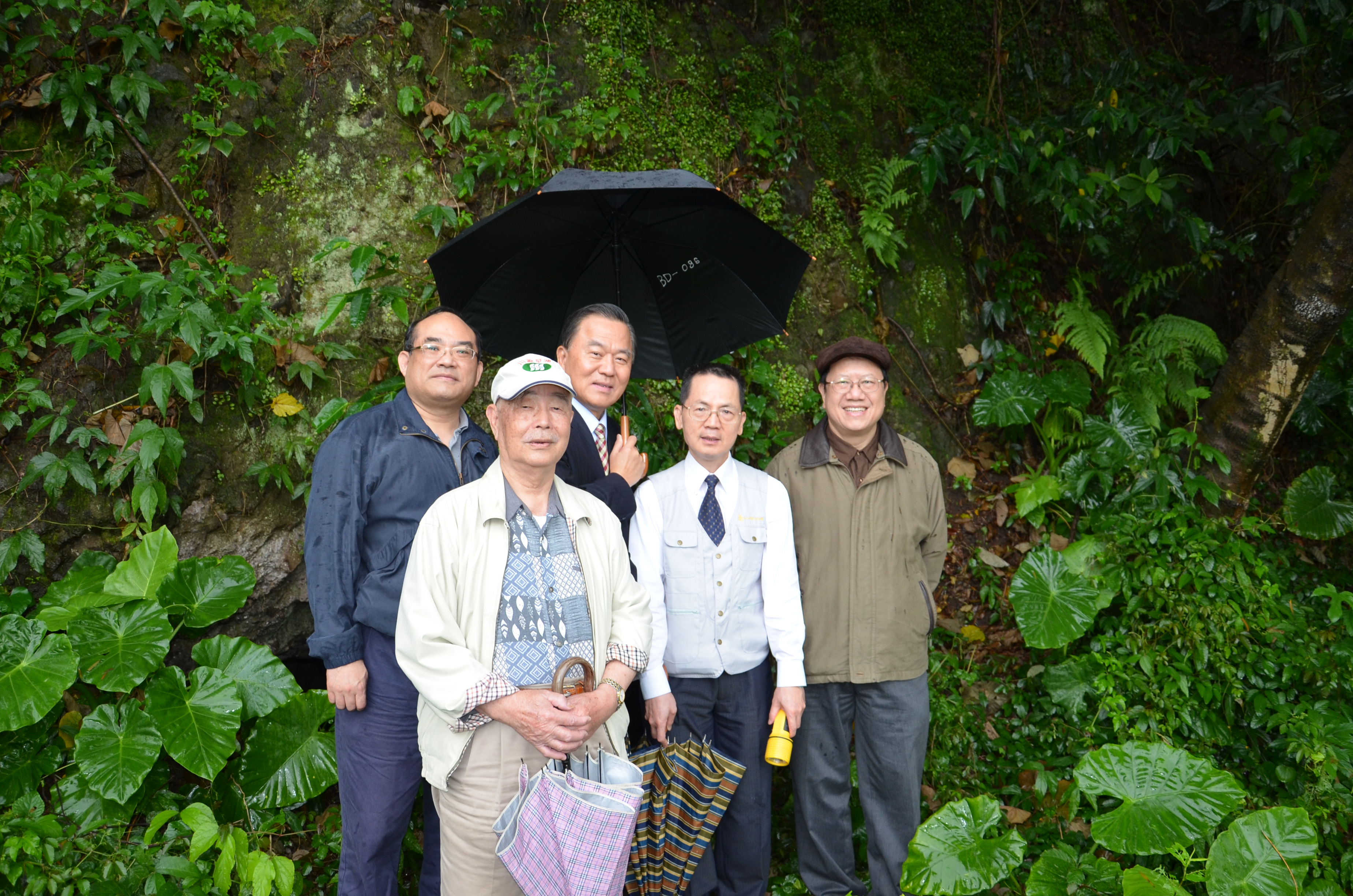 本館張鴻銘館長陪同監察委員勘察臺北市關渡地區日軍震洋特攻隊遺跡