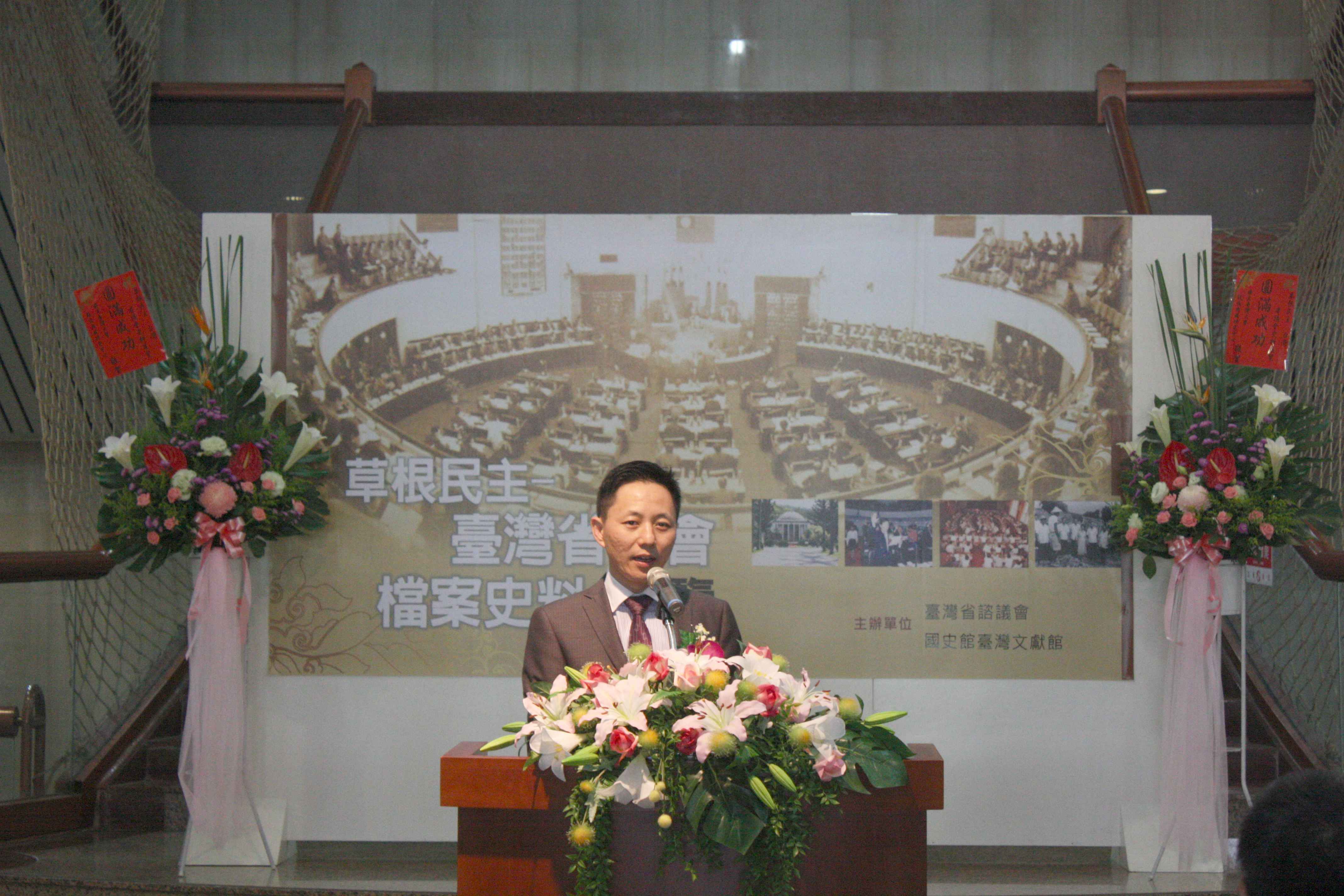 行政院中部辦公室謝副執行長坤宏致詞