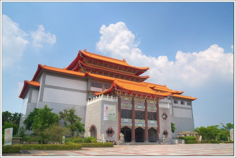 本館史蹟大樓外觀