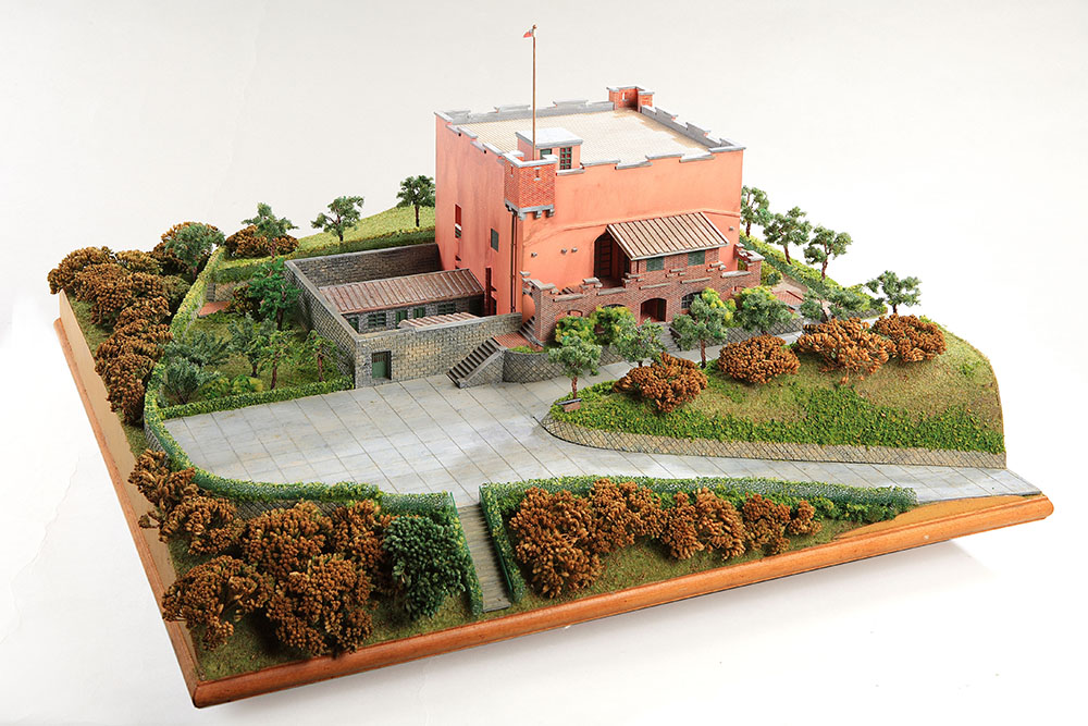 This is a model of Fort San Domingo. The Fort San Domingo was originally a wooden fort built by the Spanish in 1629.