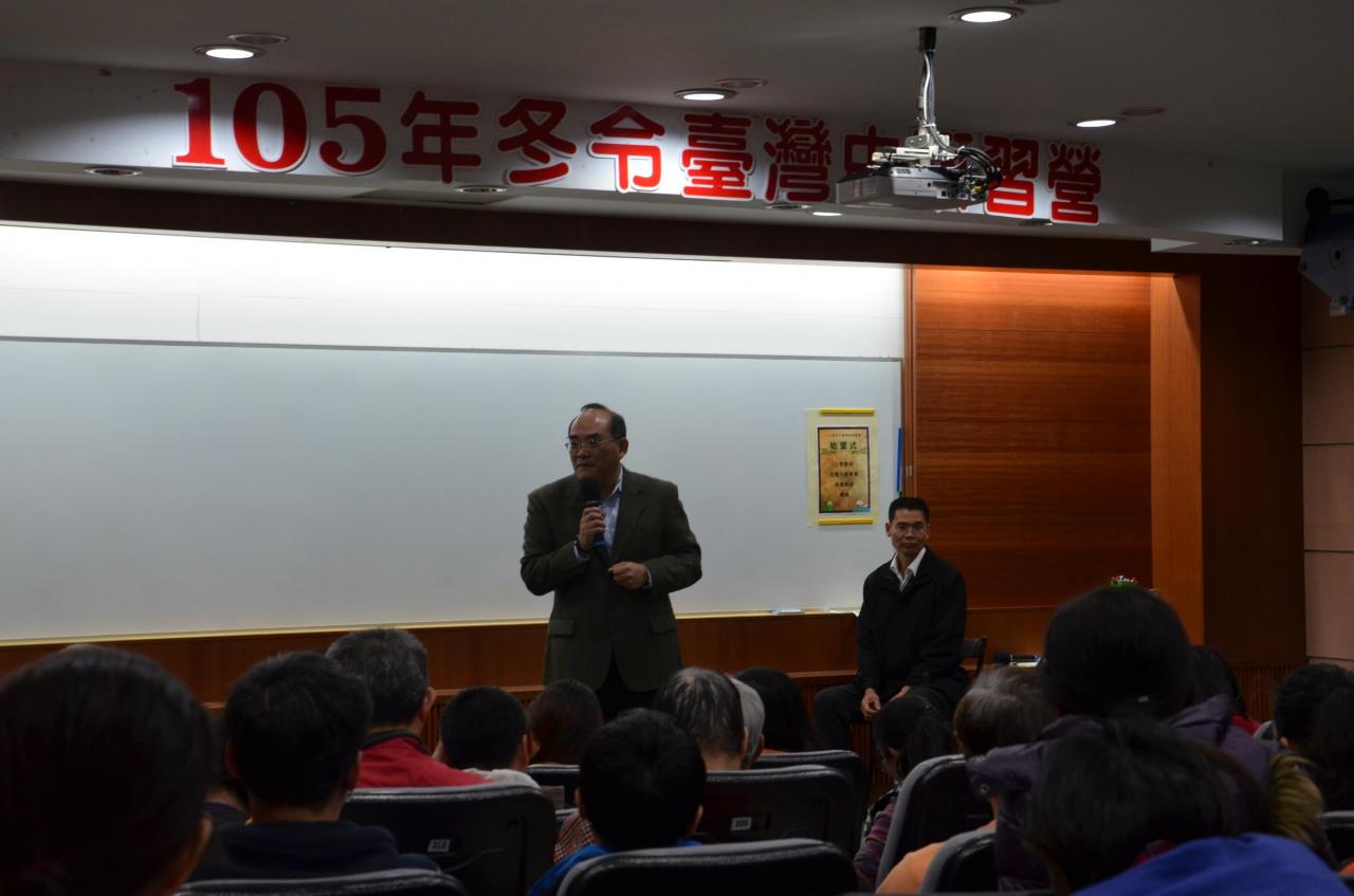 張鴻銘館長於始業式致詞