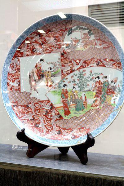 圖8：展件：日本伊萬里超大盤
