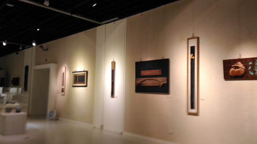 展場
