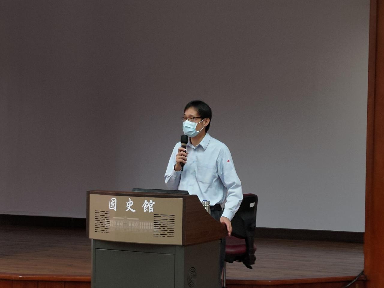 圖3：洪健榮教授演講情形